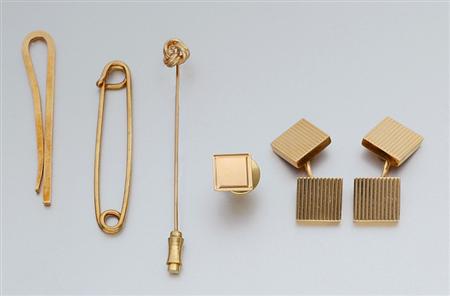 Lot image - Group of Miscellaneous Gentlemans Jewelry