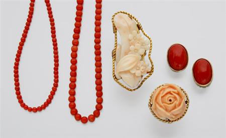 Lot image - Group of Coral Jewelry