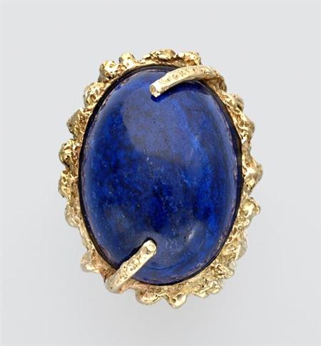Lot image - Gold and Lapis Ring