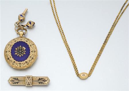 Lot image - Group of Antique Jewelry