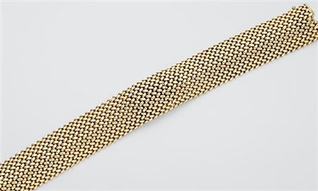 Lot image - Braided Gold Bracelet Watch