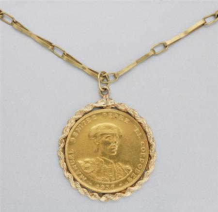 Lot image - Gold Medallion Pendant-Necklace