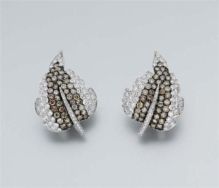 Lot image - Pair of Diamond and Brown Diamond Leaf Earclips