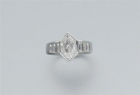 Lot image - Diamond Ring