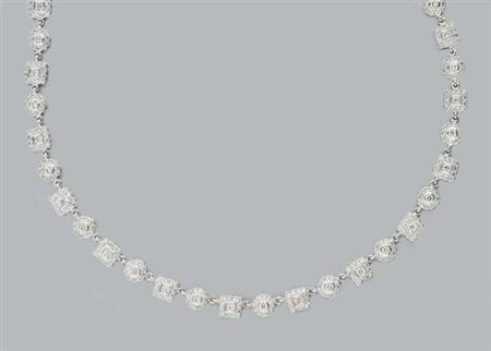 Lot image - Diamond Necklace