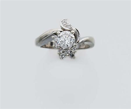 Lot image - Diamond Ring
