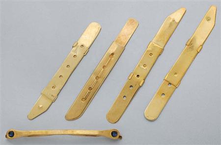 Lot image - Four Collar Stays and One Collar Holder