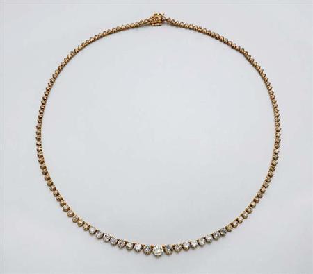 Lot image - Diamond Necklace
