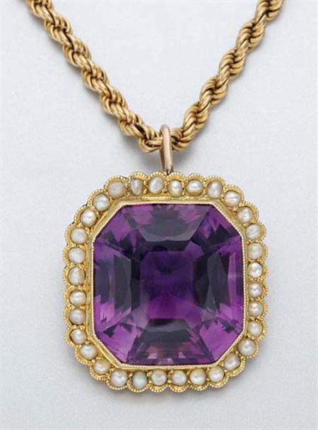 Lot image - Amethyst and Split Pearl Pendant with Gold Chain