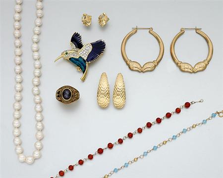 Lot image - Group of Assorted Jewelry