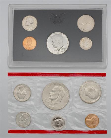 Lot image - Group of Items