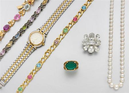 Lot image - Group of Assorted Jewelry