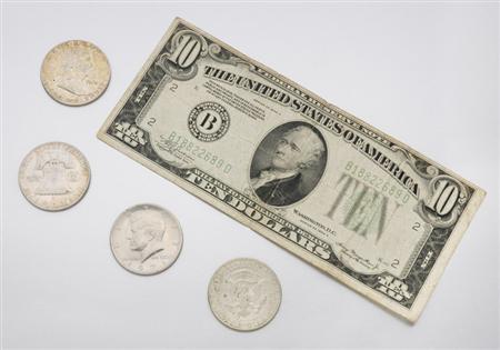 Lot image - Group of Assorted U.S. Coins and a U.S. Ten Dollar Bill
