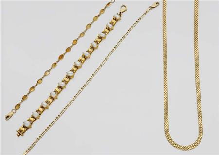 Lot image - Group of Gold Jewelry