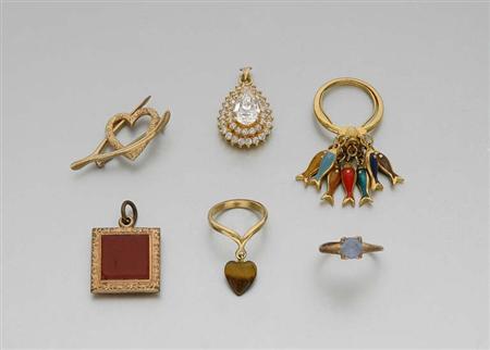 Lot image - Lot of Miscellaneous Jewelry