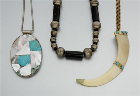 Lot image - Group of Assorted Jewelry
