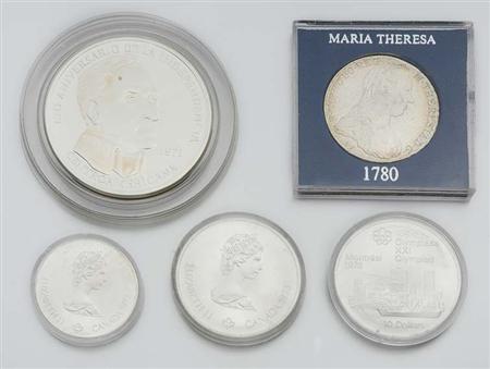 Lot image - Group of Assorted Foreign Coins