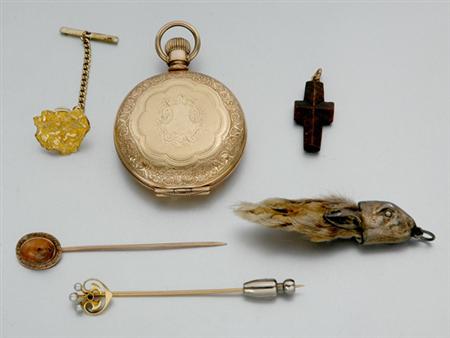 Lot image - Group of Assorted Jewelry