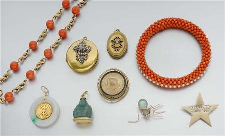 Lot image - Group of Assorted Jewelry