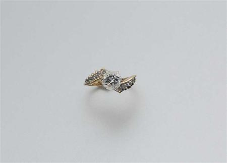 Lot image - Diamond Ring