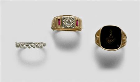 Lot image - Three Rings