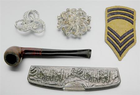 Lot image - Group of Assorted Coins and Costume Jewelry