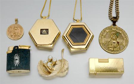 Lot image - Group of Assorted Jewelry