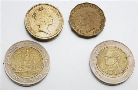 Lot image - Lot of Assorted Foreign Coins