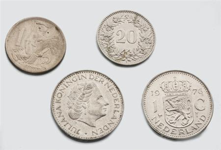 Lot image - Lot of Assorted Foreign Coins