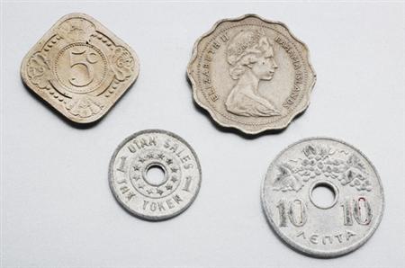 Lot image - Lot of Assorted Foreign Coins