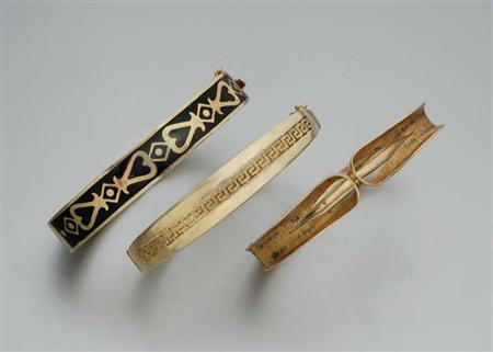 Lot image - Group of Jewelry