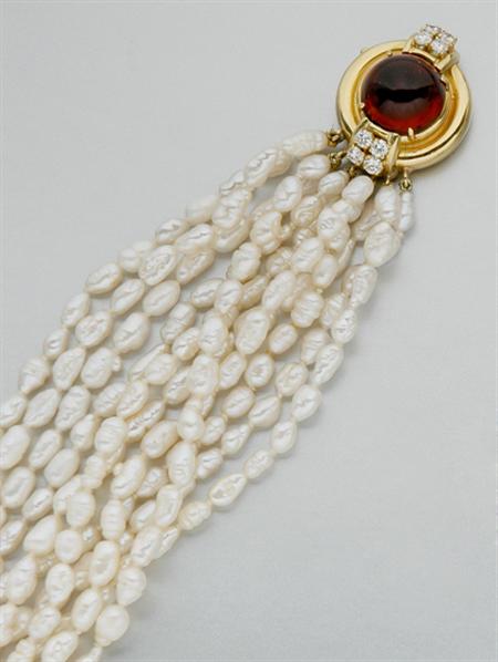 Lot image - Eleven Strand Freshwater Pearl Torsade Bracelet