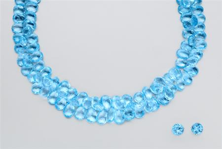 Lot image - Blue Topaz Briolette Bead Necklace and Pair of Earrings