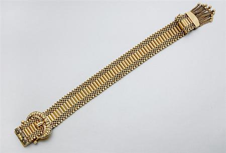 Lot image - Gold Bracelet-Watch