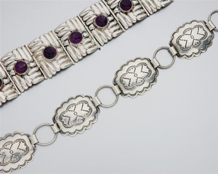 Lot image - Belt and Bracelet
