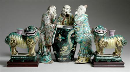 Lot image - Three Chinese Famille Verte Glazed Porcelain Articles
