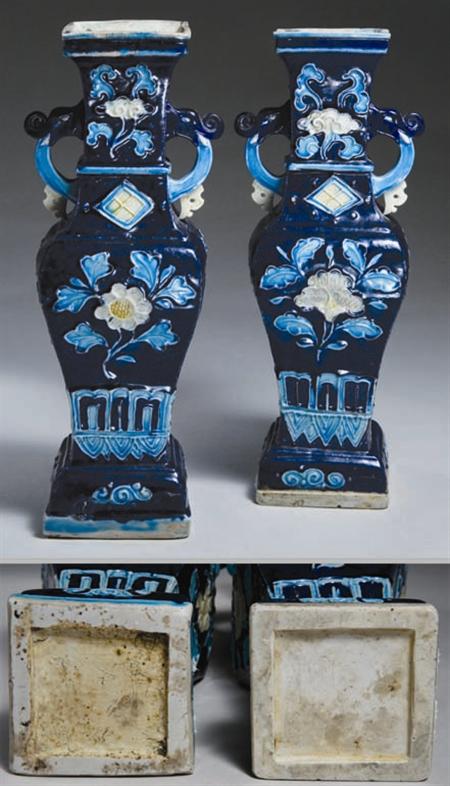 Lot image - Pair of Chinese Fahua Vases