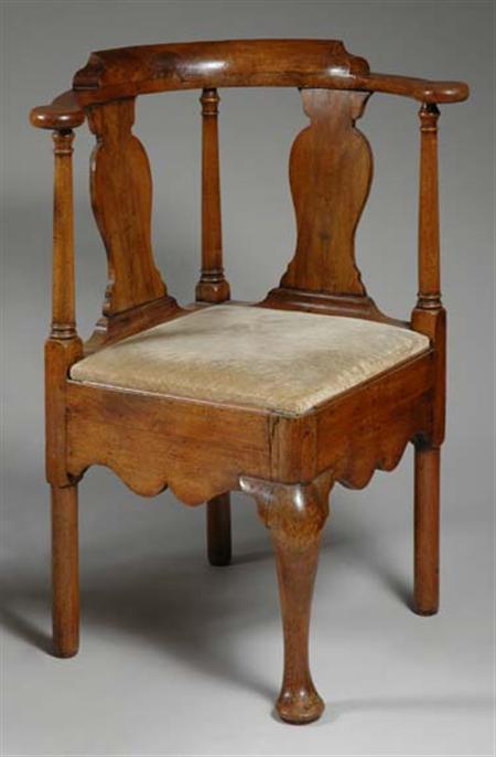 Lot image - George II Walnut Corner Chair