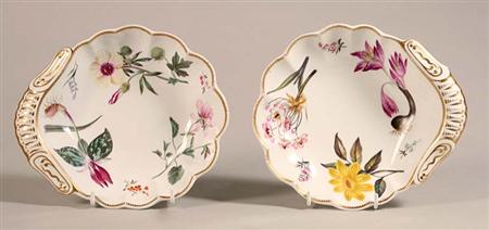 Lot image - Pair of Spode Botanical Shell-Shaped Dishes