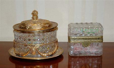 Lot image - Miscellaneous Group of Table Articles