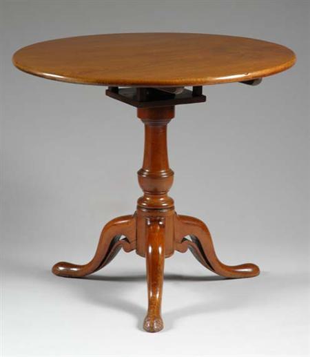 Lot image - George III Mahogany Tilt-Top Tripod Table