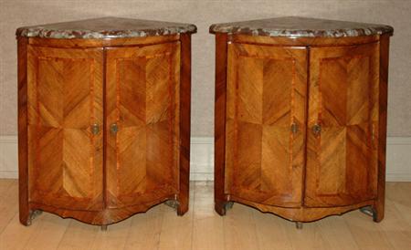 Lot image - Pair of Louis XV Walnut Encoignures