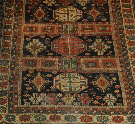 Lot image - Kuba Rug