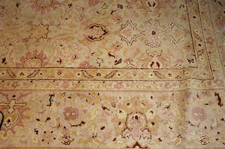 Lot image - Amristar Carpet