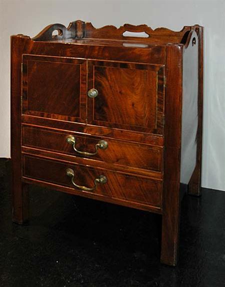 Lot image - George III Mahogany Pot Cupboard