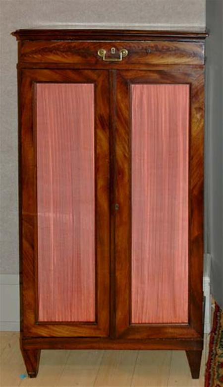 Lot image - George III Style Mahogany Diminutive Bookcase Cabinet