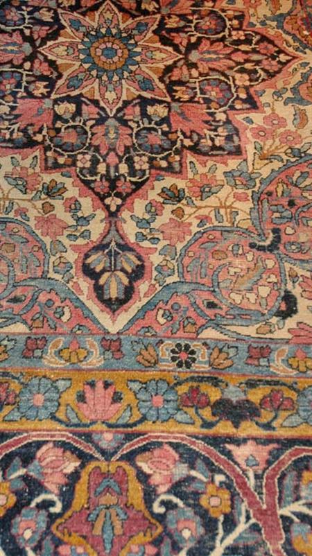 Lot image - Lavar Kirman Rug