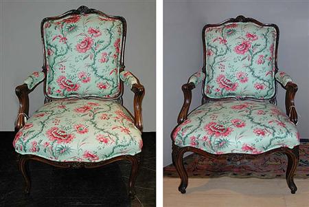Lot image - Pair of Louis XV Walnut Fauteuils a la Reine