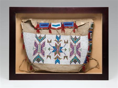 Lot image - Sioux Beaded Hide Bag
