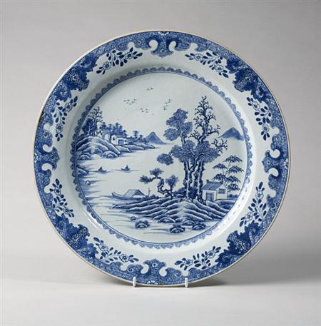 Lot image - Chinese Export Porcelain Blue and White Charger